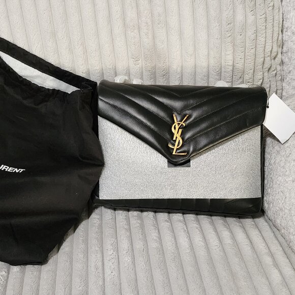 Saint Laurent ENVELOPE MEDIUM in MATELASSÉ lambskin - Picture 3 of 15